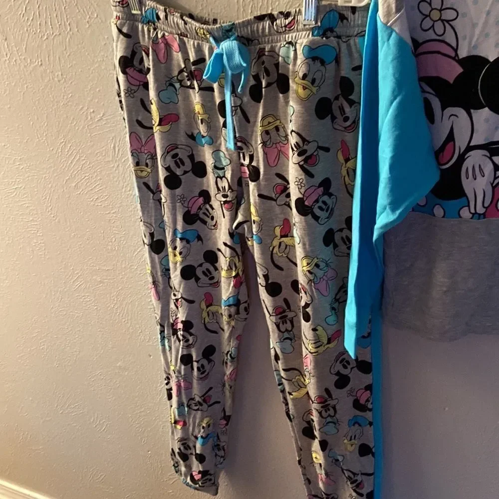 Disney pieces pj